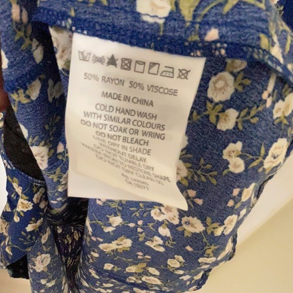 Rollas | VALERIE RAMBLING ROSE DRESS - Picture 10 of 11